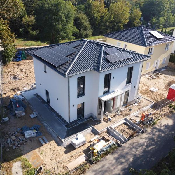 Photovoltaikanlage und Elektroinstallation - Lübers